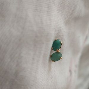 Emerald earrings